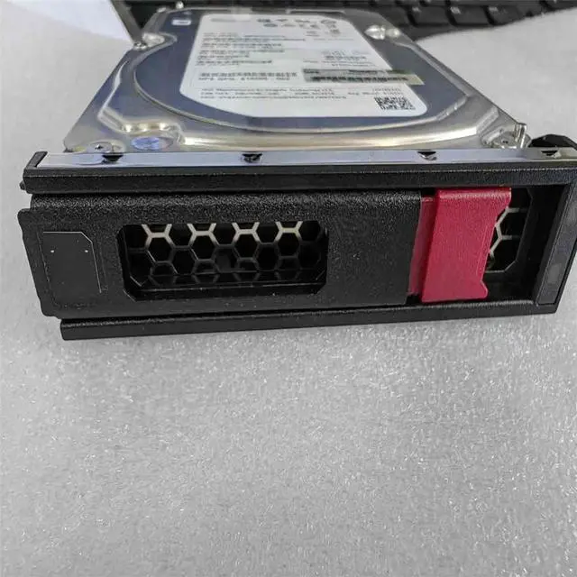 [4925364000] HPE 8 TB SAS 12G Business Critical 7.2K LFF LP 1-year Warranty 512e Multi Vendor HDD 8 TB 7200RPM 3.5 inch SAS HDDs