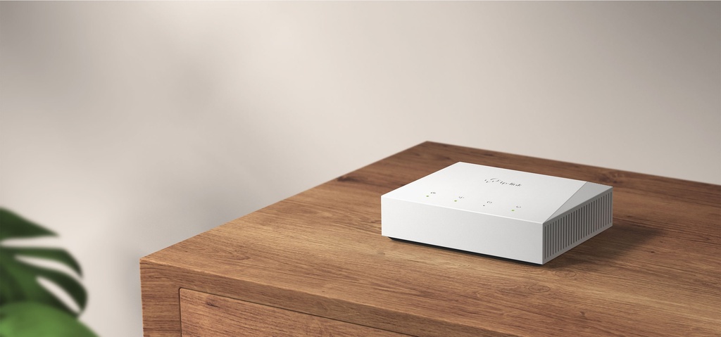 TP-LINK XZ005-G6 XPON SFU with 2.5 GB LAN 2.49 GBps Amount of ports Network Equipment