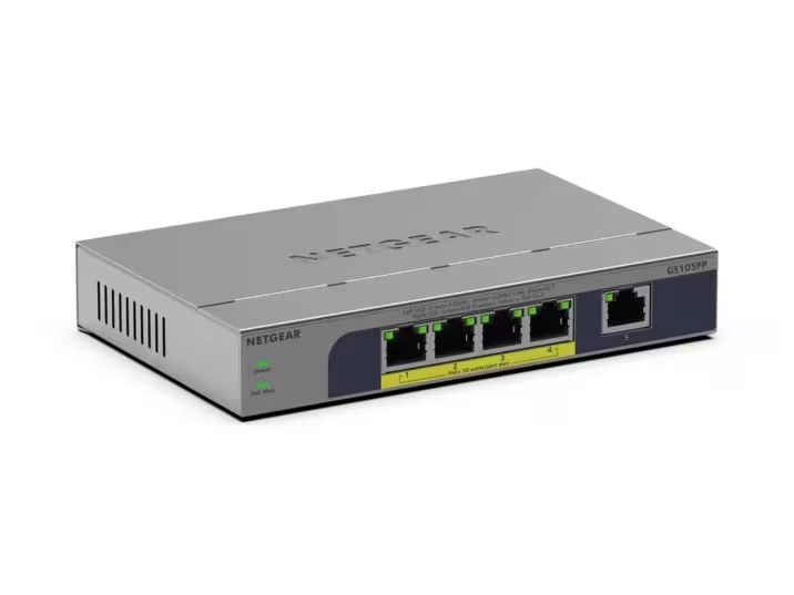 Netgear GS105PP Switch 5 ports unmanaged 1 x 0.1 GBps Network Equipment